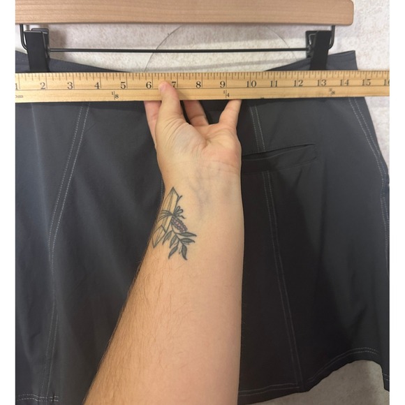 Title Nine Nimbelene Skirt with Shorts‎ Athletic Activewear Pockets Gray Size 4 - Picture 8 of 8